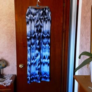 2X maxi skirt
